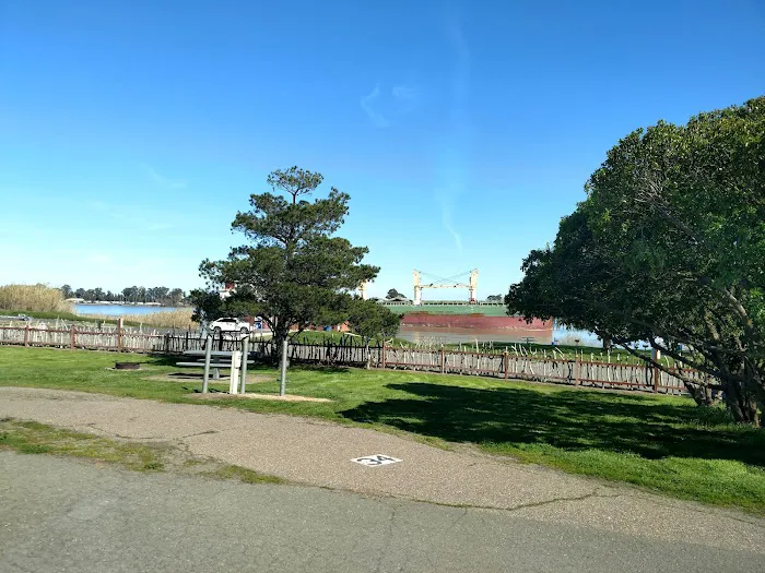 Sandy Beach County Park Picture 10