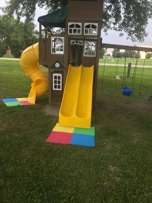 Little Iowa Campground Picture 8