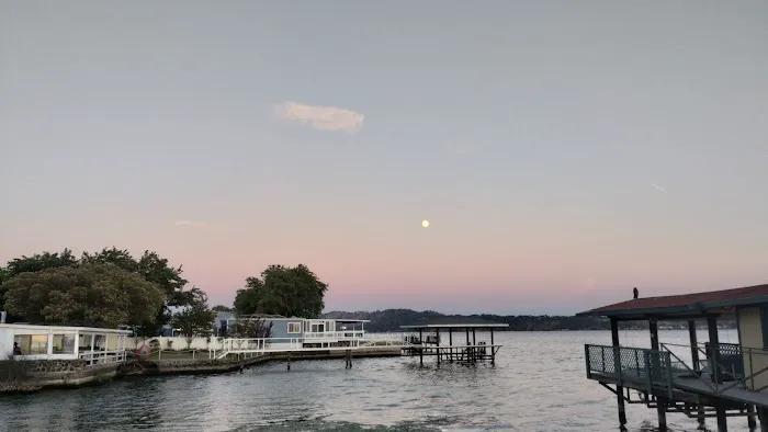 Starlite Resort Picture 10