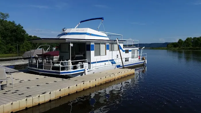 Peck's Mobile Home Estates Picture 4