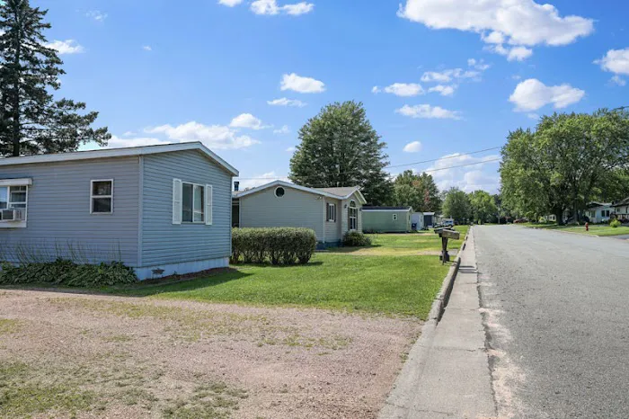 Mediterranean Place Mobile Home Community Picture 8