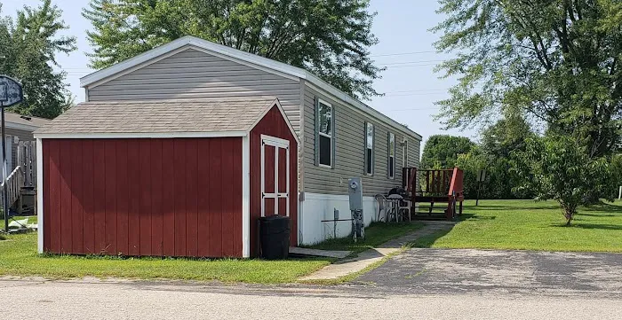 Oconto Falls Mobile Home Park Picture 4