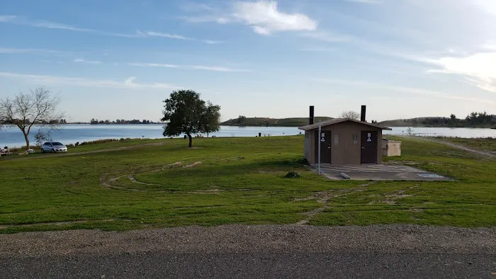 Lakeview Campground Picture 1