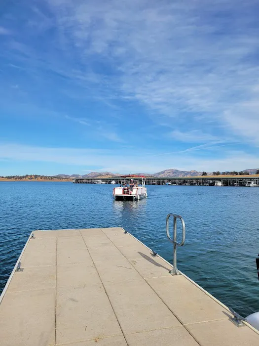 Lake Don Pedro - Fleming Meadows Entrance Picture 5