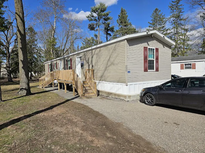 Oak Grove Terrace MHC Picture 1