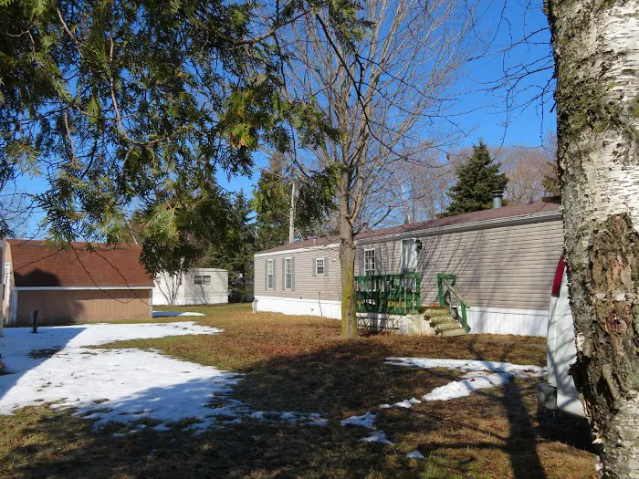 Cherry Estates Mobile Home Park Picture 1