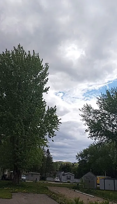 Maplewood Manufactured Home Community Picture 1