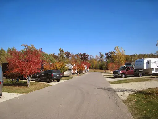 Autumn Woods RV Park Picture 4