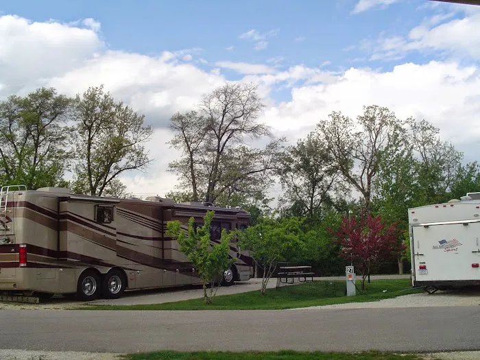 Autumn Woods RV Park Picture 10