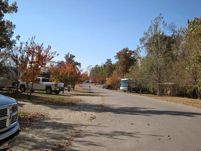 Autumn Woods RV Park Picture 6
