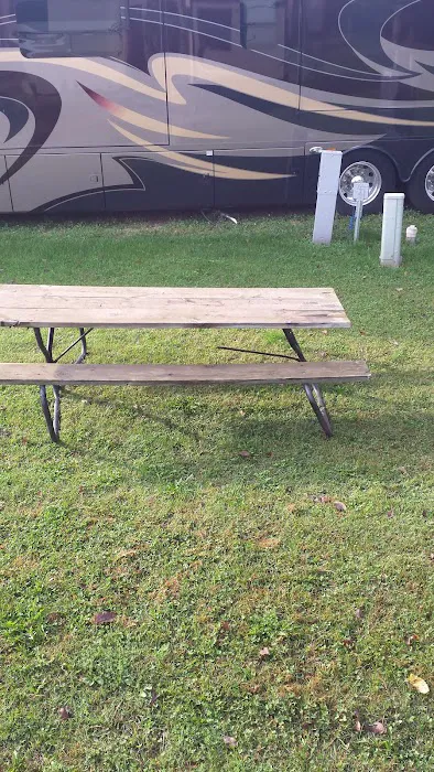 Tilly's American Travelers Rv Park Picture 6