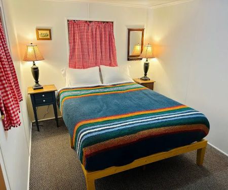 Lundy Lake Resort