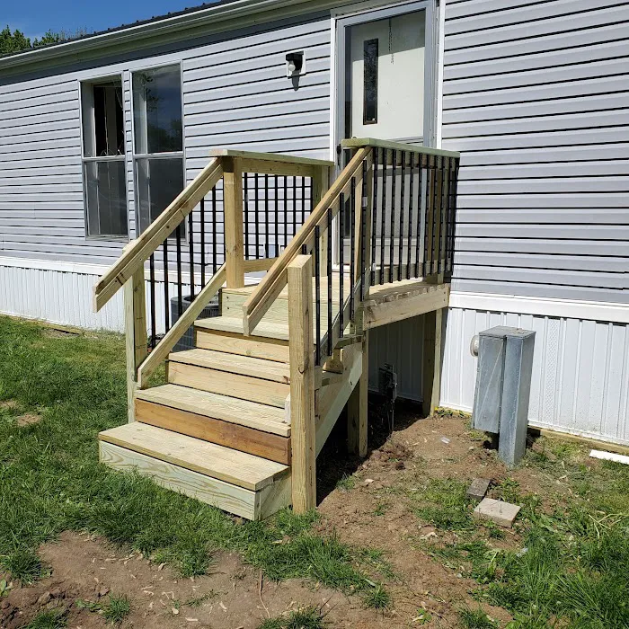 Colonial Terrace Picture 2