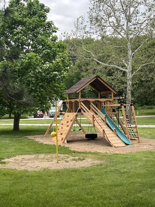 River Oaks RV Park Picture 1