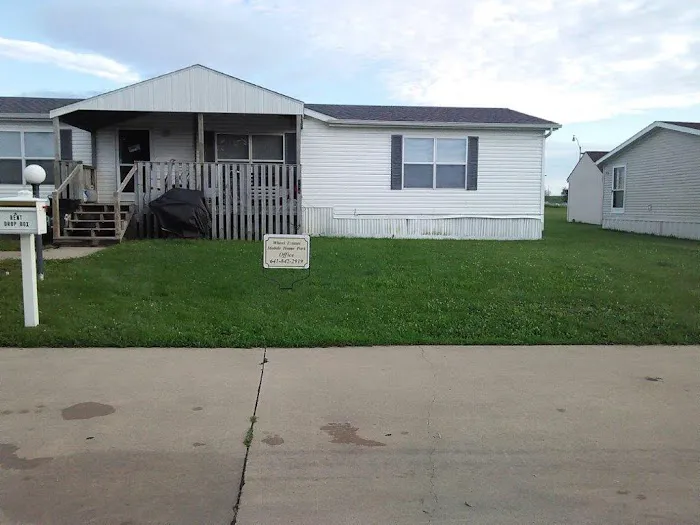 Wheel Estates Mobile Home Park and Self Storage Picture 4