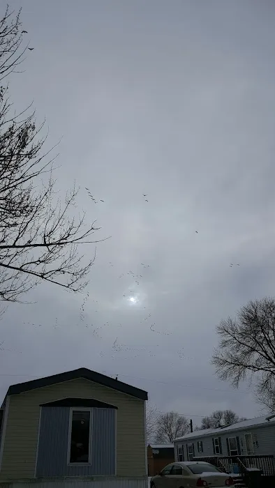 Hartford Mobile Home Park Picture 2