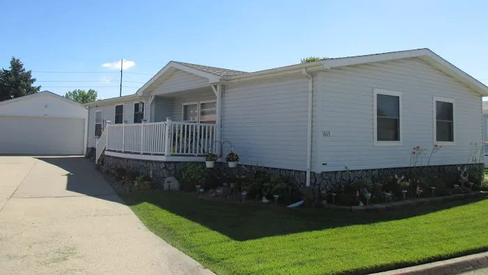 Autumn Ridge Picture 6