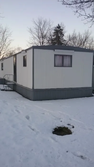 Pepin Woods Manufactured Home Community Picture 4
