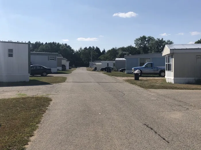 Westwood Meadows Manufactured Housing Community Picture 1