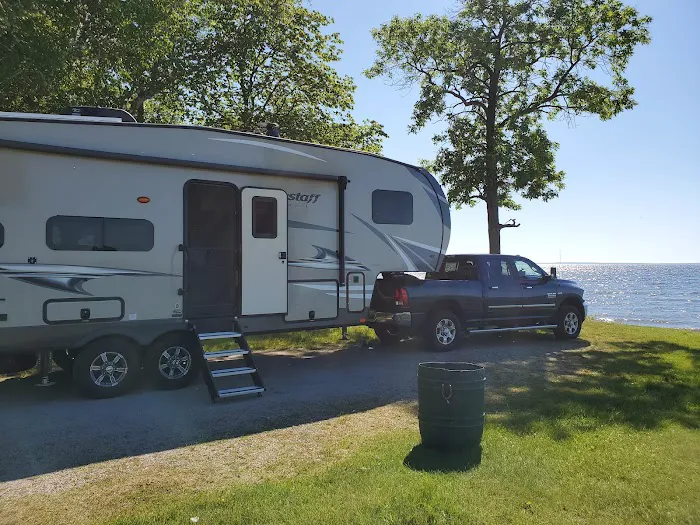 Bayside Community Picture 1