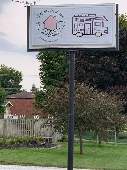 Wheel House RV Park Picture 6