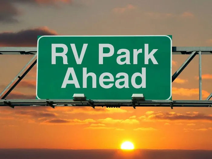 Wheel House RV Park Picture 7