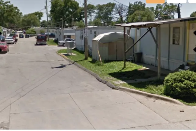 Glenwood Mobile Home Park Picture 1