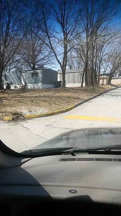 Fleur Mobile Home Park Picture 4