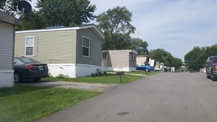 Fleur Mobile Home Park Picture 5
