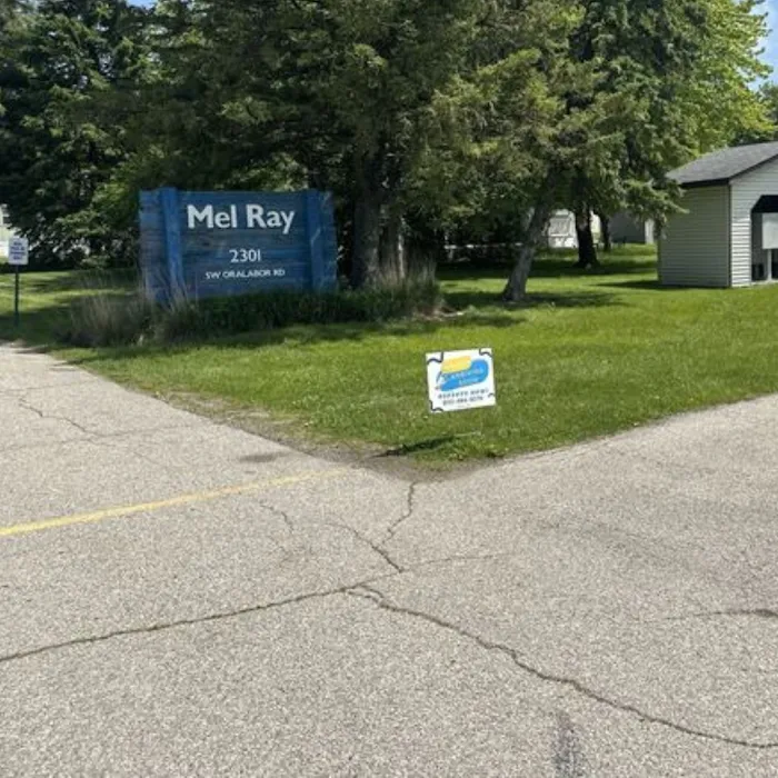 Mel Ray Mobile Home Community Picture 10