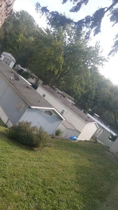 Rocklyn Mobile Home Park Picture 2