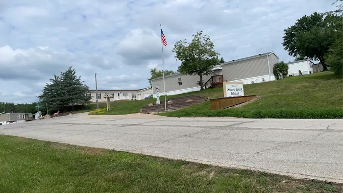 Leisure Living Picture 4