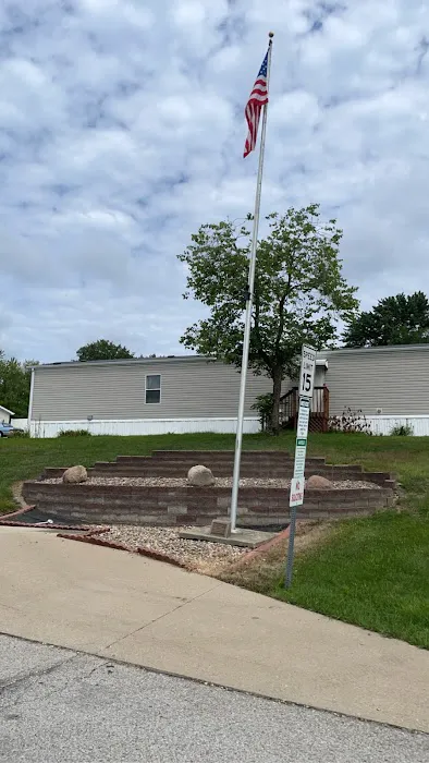 Leisure Living Picture 3