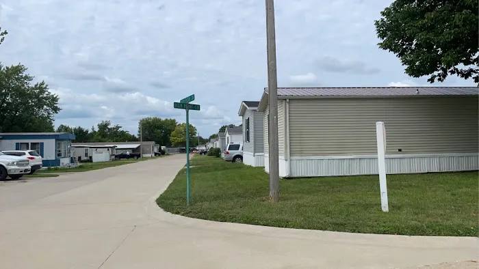 Leisure Living Picture 7