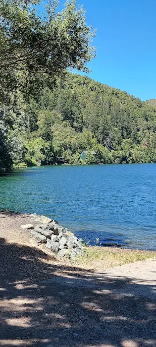 Pine Acres Blue Lake Resort Picture 6