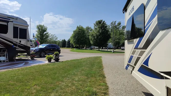 Crystal Springs RV Resort Picture 2