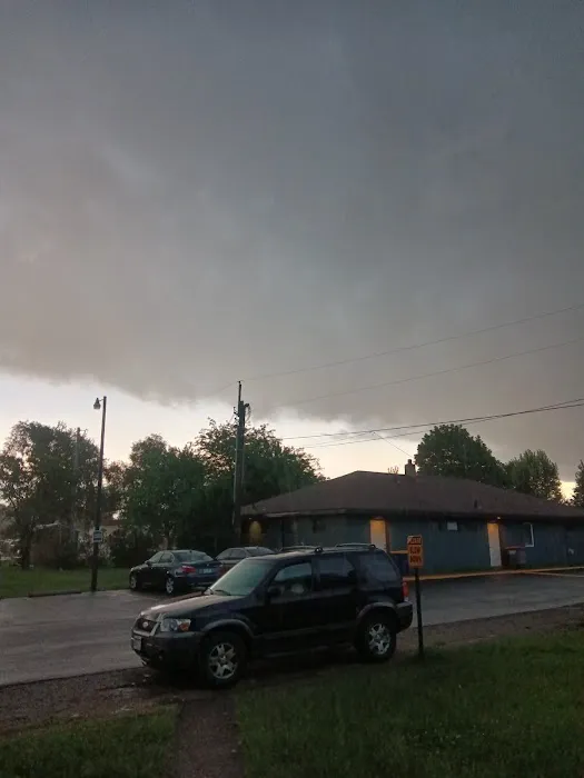 Knollwood Court Mobile Home Park Picture 6