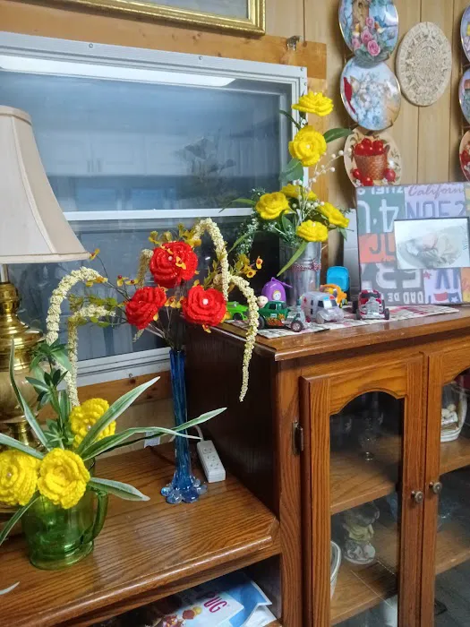 Knollwood Court Mobile Home Park Picture 1