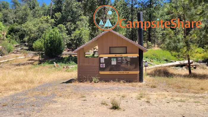 Montgomery Gultch Campground Picture 1