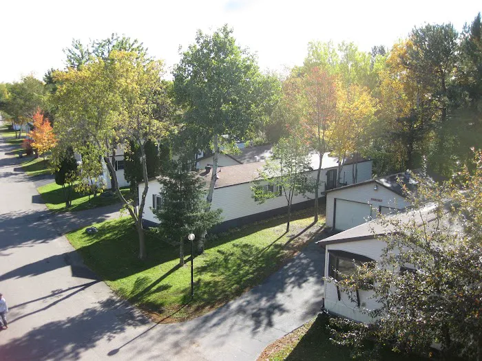 Edgewater Homes Inc Picture 2