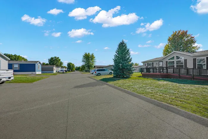 Midwest Country Estates Picture 3