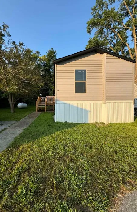 Prairie Village Mobile Home Community Picture 8