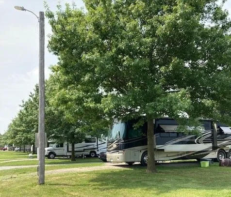 Lakeside Estates RV & Mobile Picture 4