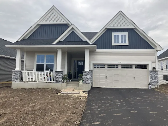 Cottage Grove Picture 8