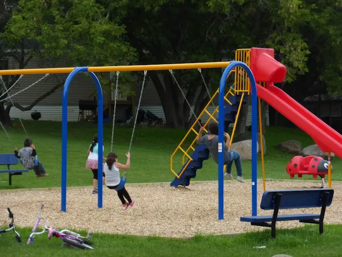 Skyline Village Manufactured Home Community Picture 2