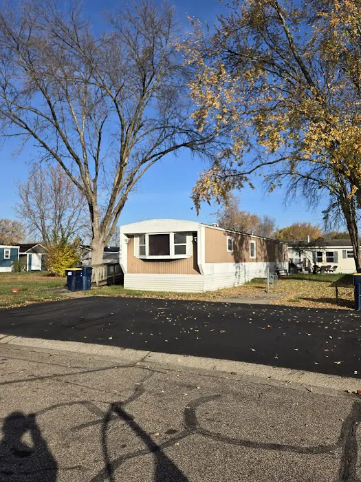 Country View Manufactured Home Community (Country View of Lakeville) Picture 4