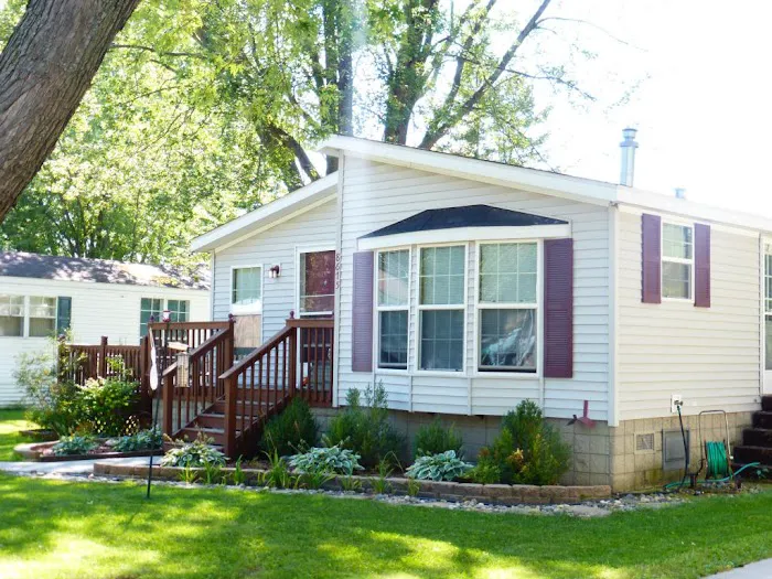 Emerald Hills Village Manufactured Home Community Picture 5