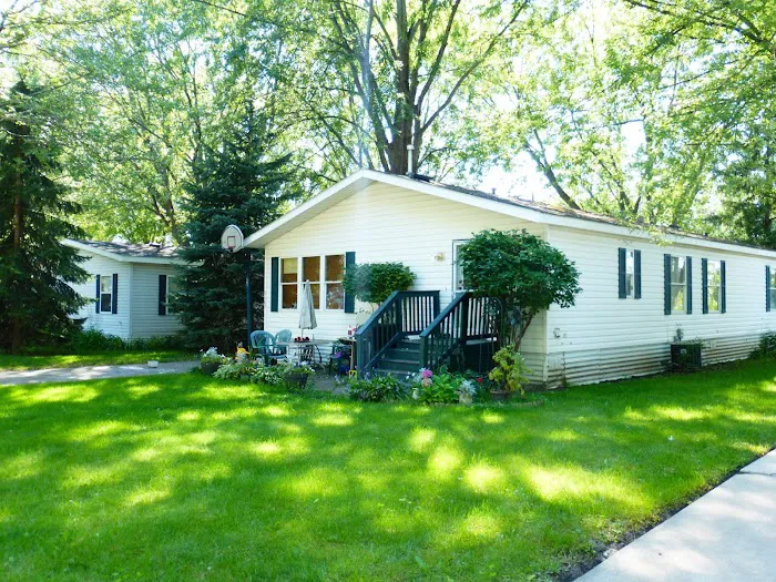 Emerald Hills Village Manufactured Home Community Picture 9