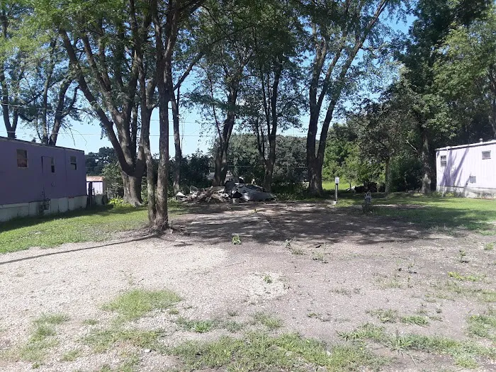 Albert Lea Estates Picture 5