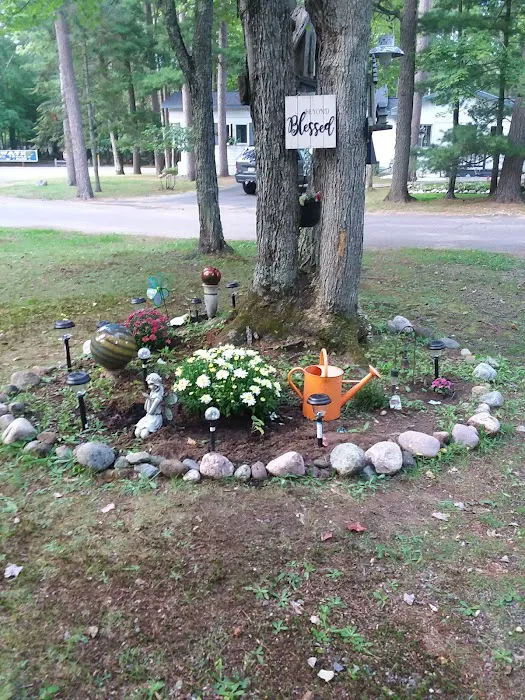 Hiawatha Mobile Home Estates Picture 6